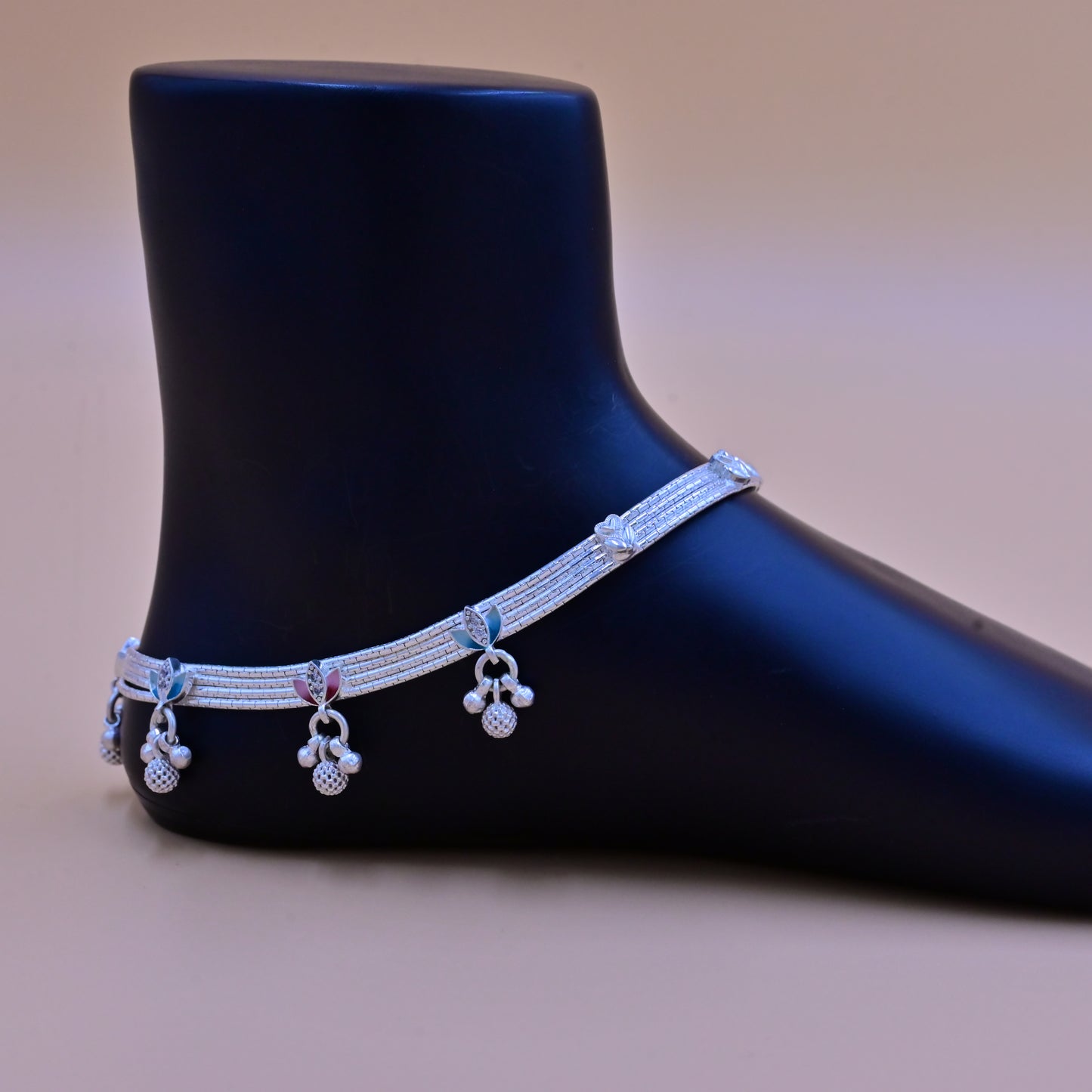 Royal Glow Silver Payal