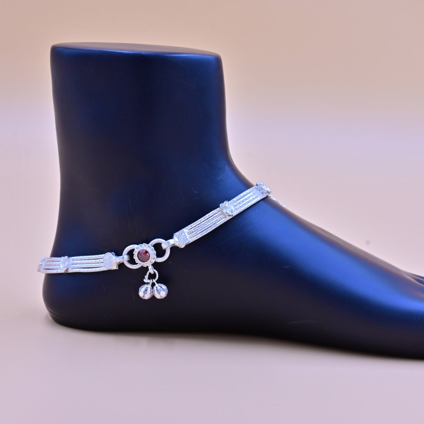 Royal Glow Silver Payal