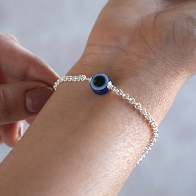 Silver Center Round Shape Blue Evil Eye Bracelet