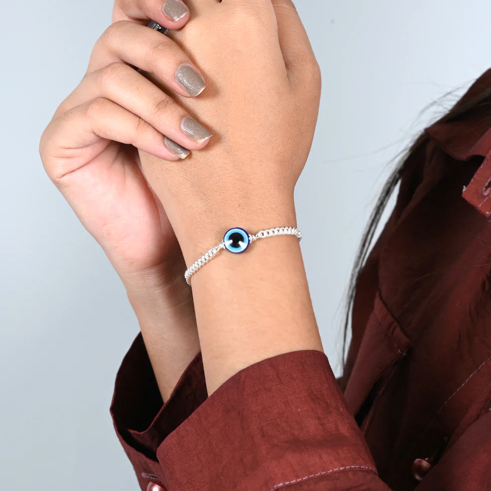 Stylish Evil Eye Silver Bracelet for Everyday Protection